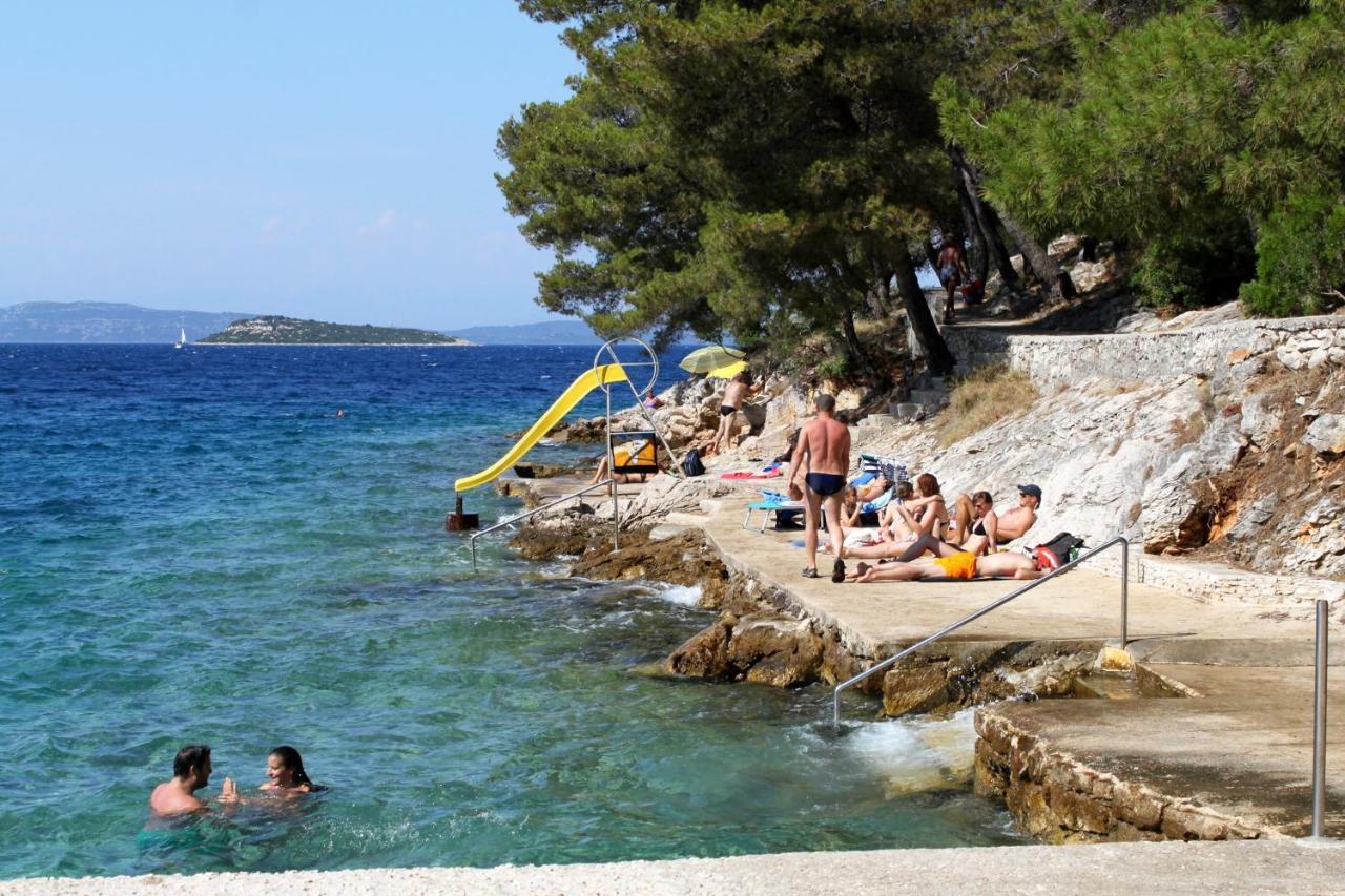 Apartments With A Parking Space Sali, Dugi Otok - 8136 Екстер'єр фото