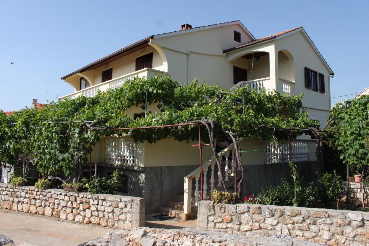 Apartments With A Parking Space Sali, Dugi Otok - 8136 Екстер'єр фото