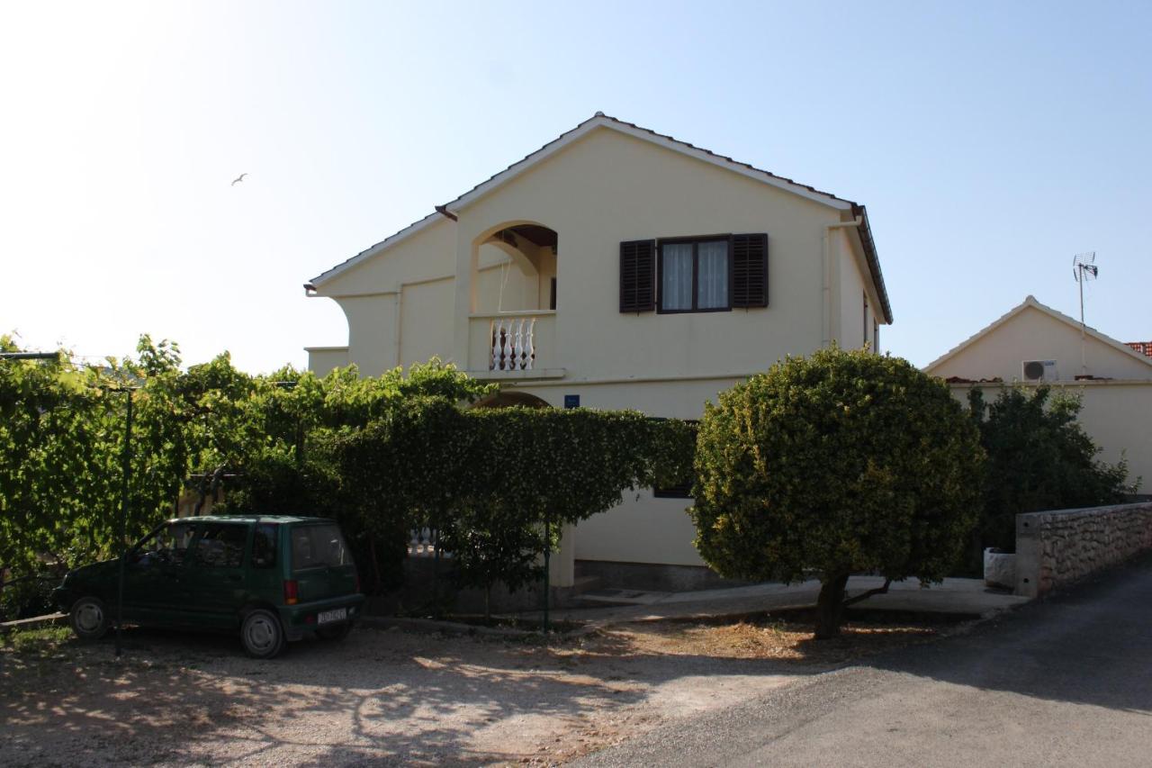 Apartments With A Parking Space Sali, Dugi Otok - 8136 Екстер'єр фото