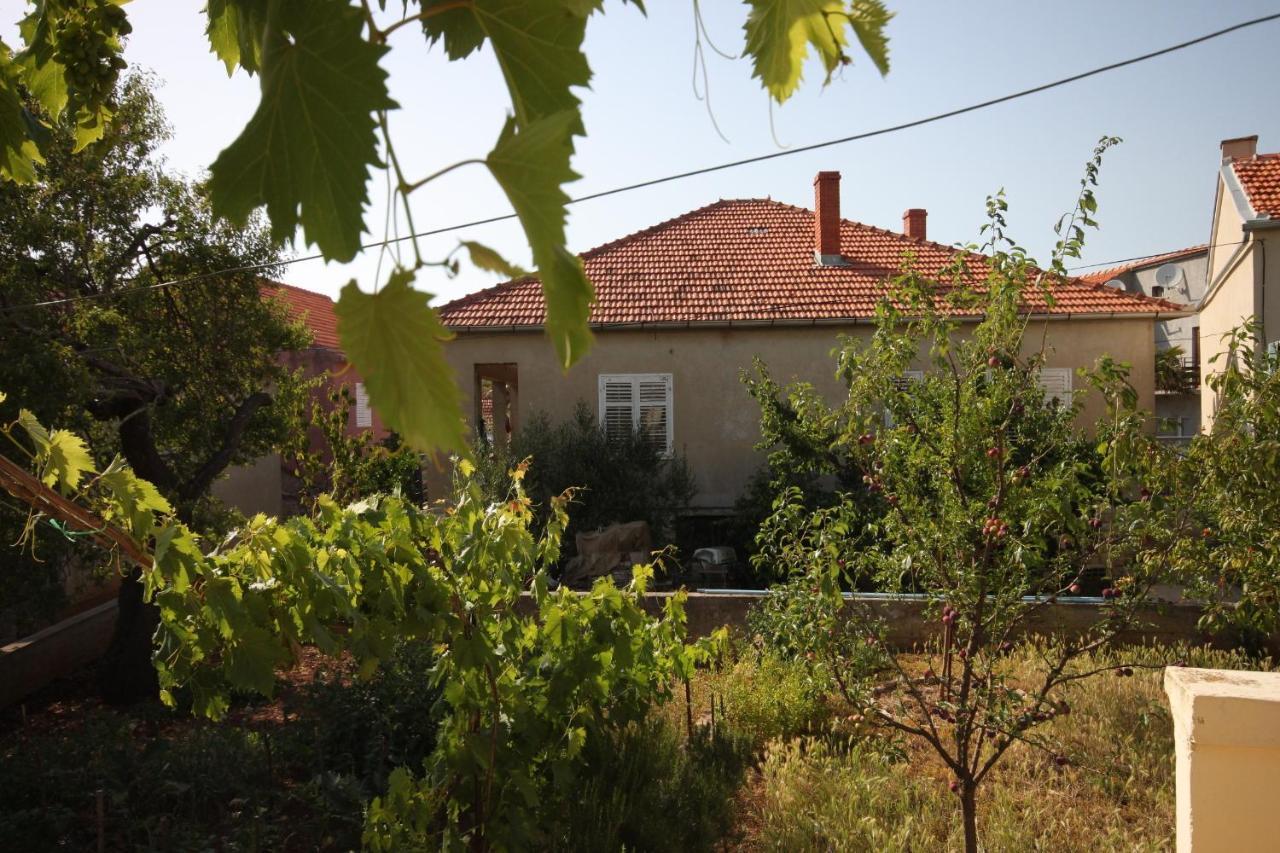 Apartments With A Parking Space Sali, Dugi Otok - 8136 Екстер'єр фото