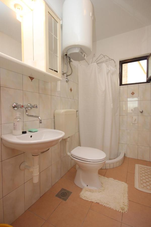 Apartments With A Parking Space Sali, Dugi Otok - 8136 Екстер'єр фото