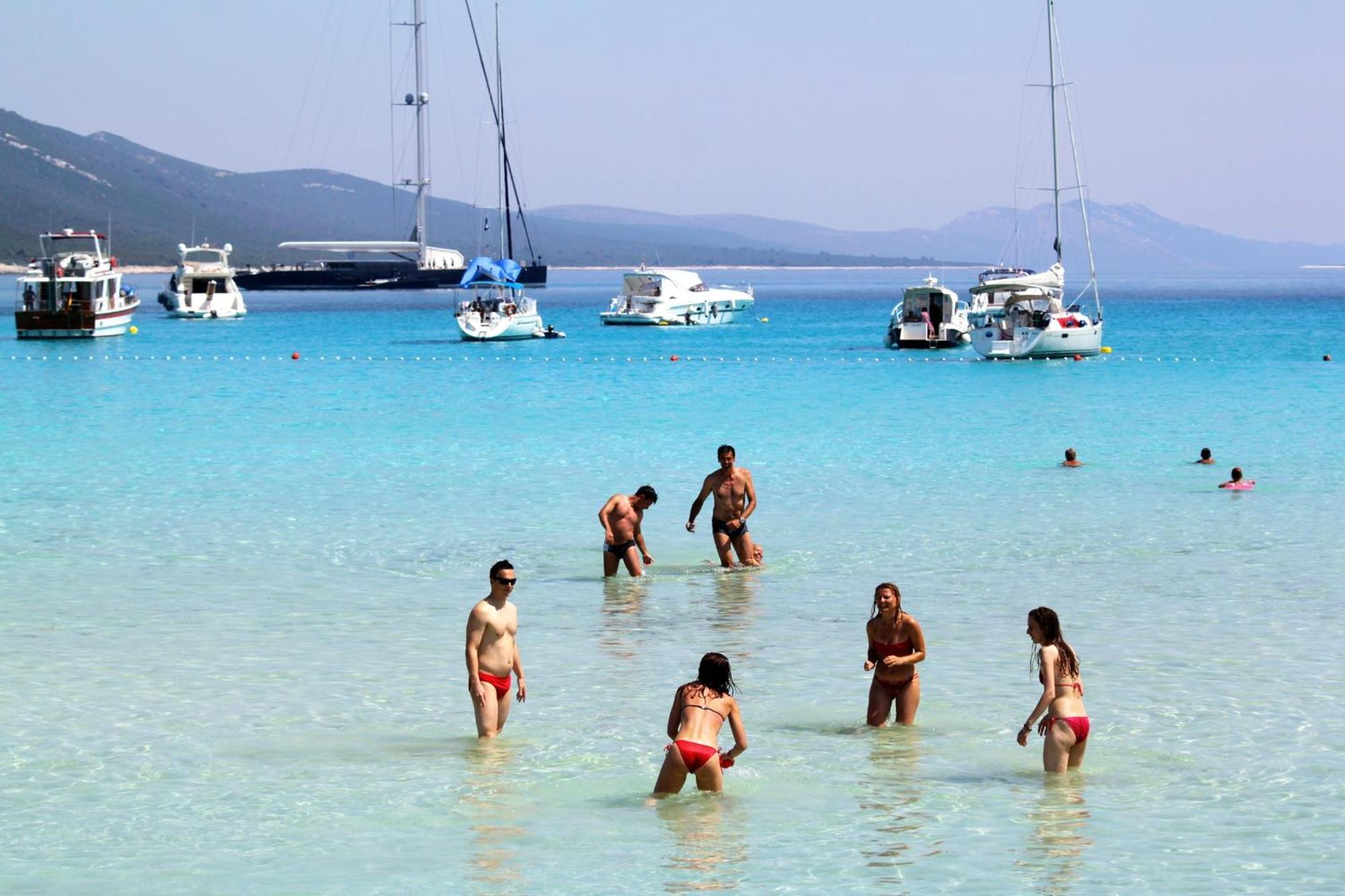 Apartments With A Parking Space Sali, Dugi Otok - 8136 Екстер'єр фото